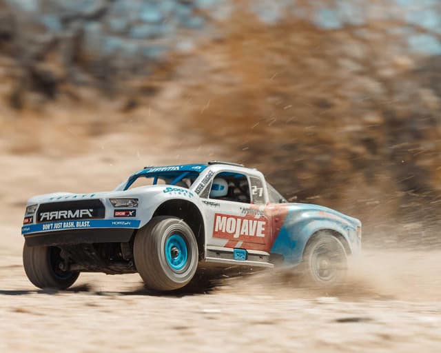 Arrma Mojave Grom 223S BLX 1/16 Brushless RTR 4WD Desert Truck w/SLT2 2.4GHz Radio, DSC, Bat